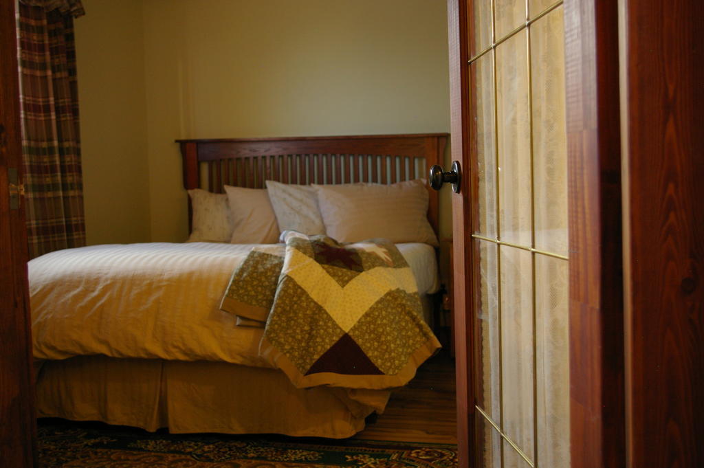 Country Encounters Accommodations Coleman Habitación foto